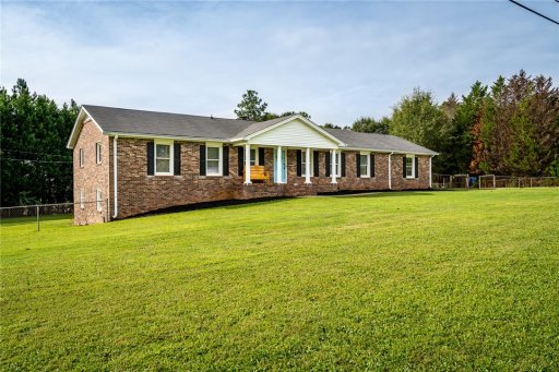 2506 Belaire Circle