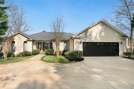 208 Plantation Point