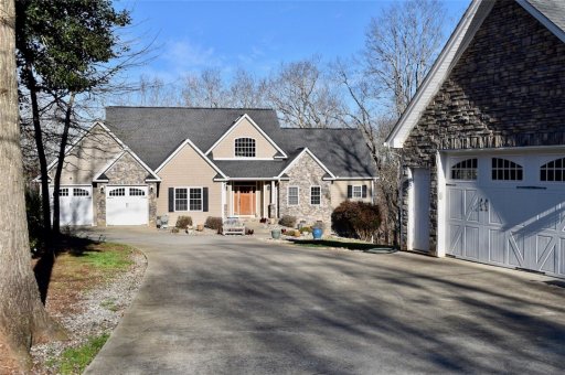 227 Inlet Pointe Drive