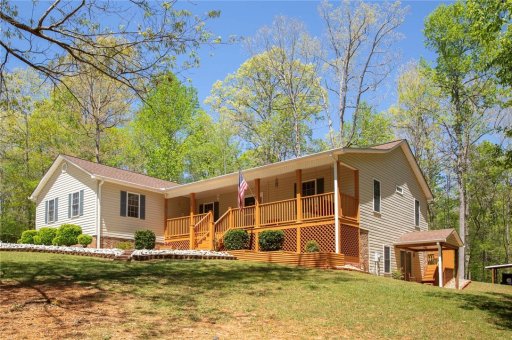 611 Walter Scott Lane