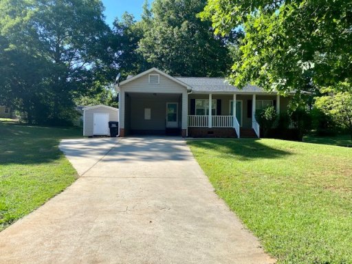 2712 Dellwood Lane