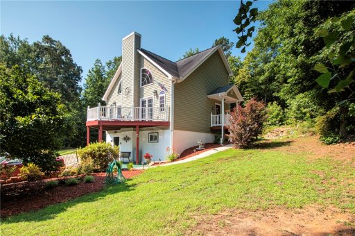 211 Lakehill Drive