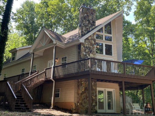 181 Lake Place Court