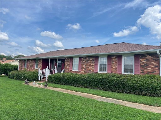 423 Greenmeadow Circle