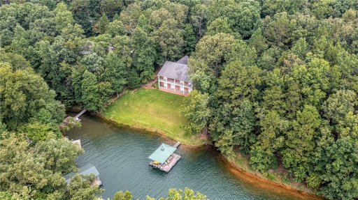 11 Keowee Drive