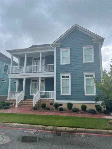 513 Village Walk Lane