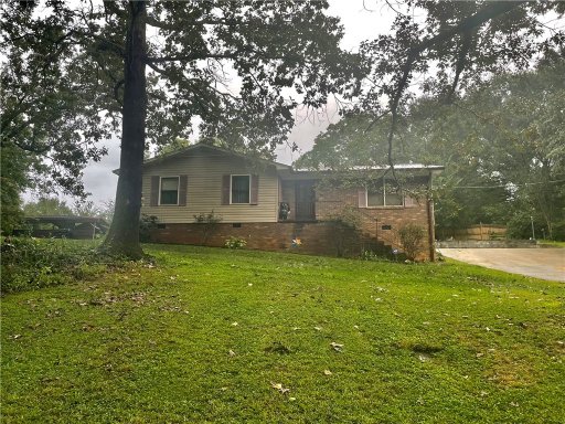 1064 S Greenwich Drive