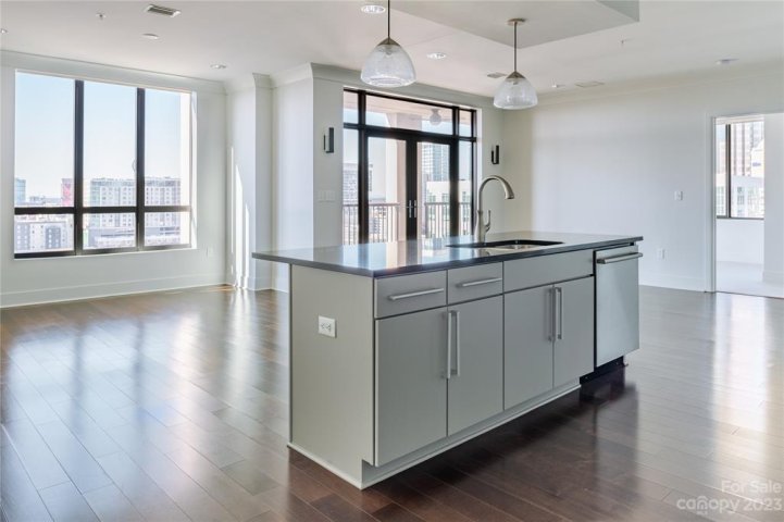 222 S Caldwell Street 1603 sold home in Second Ward, Charlotte, NC