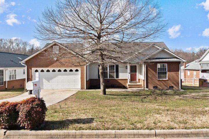 1708 Pickwick Avenue sold home in Pickwick, Kannapolis, NC