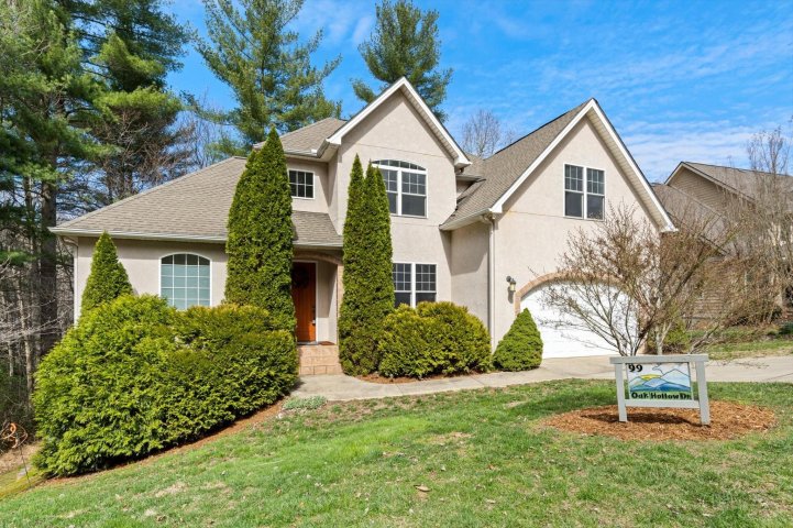 99 Oak Hollow Drive sold home in Oak Hollow, Asheville, NC