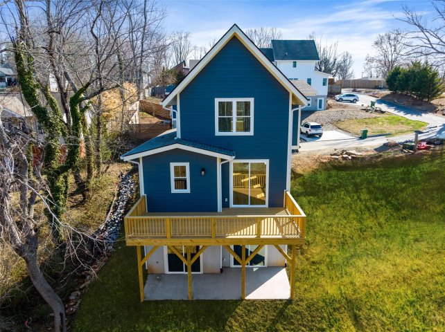 128 Alma Lane sold home in Mountain Song, Asheville, NC