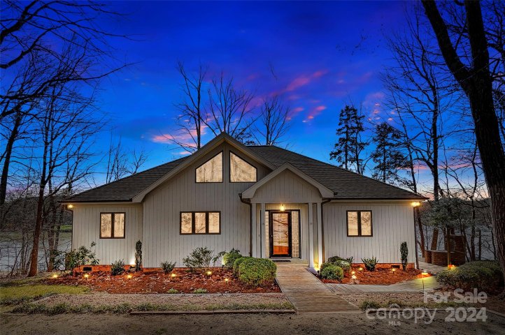 4605 River Oaks Road sold home in Lake Wylie, Clover, SC