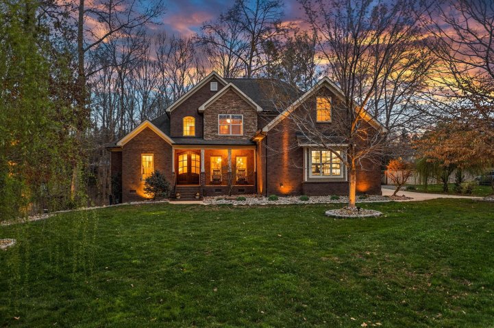 1070 Ridgeview Court sold home in Archer Ridge, Davidson, NC
