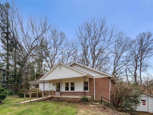 24 Dellwood Street sold home in Villa Heights, Asheville, NC