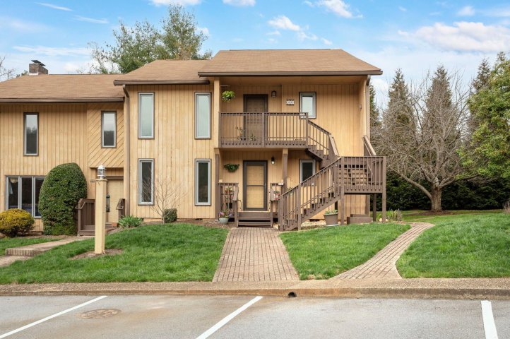 104 Pebble Creek Drive J-4 sold home in Pebble Creek, Asheville, NC