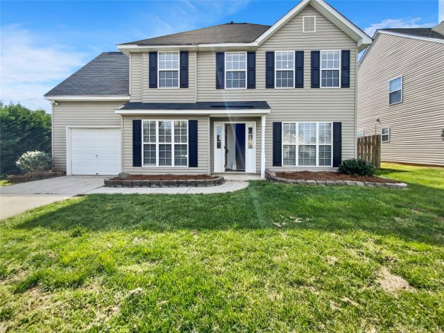 7130 Gallatin Lane sold home in Rocky River Village, Charlotte, NC