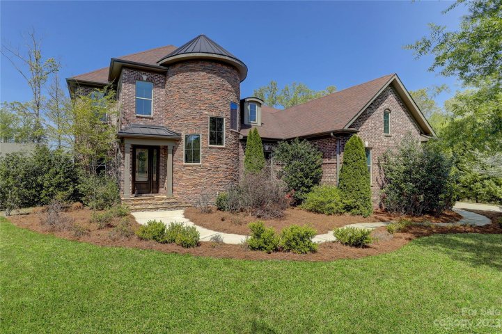 13923 Rhone Valley Drive sold home in Montreux, Charlotte, NC