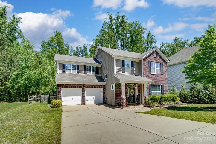 5713 Mcdowell Run Drive sold home in Riverdale, Huntersville, NC