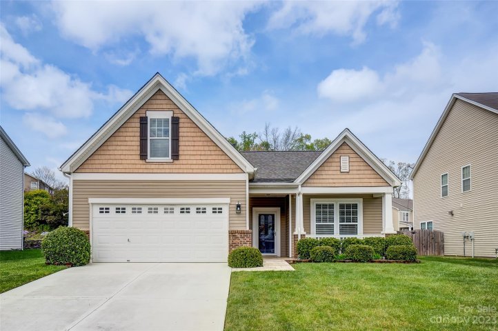 860 Ivy Trail Way sold home in English Trails, Fort Mill, SC
