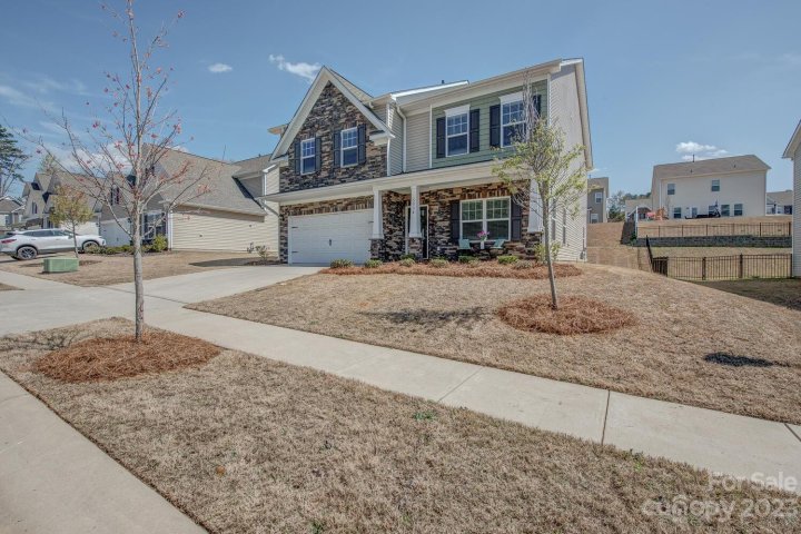 5534 Begonia Street sold home in Maycroft, Gastonia, NC