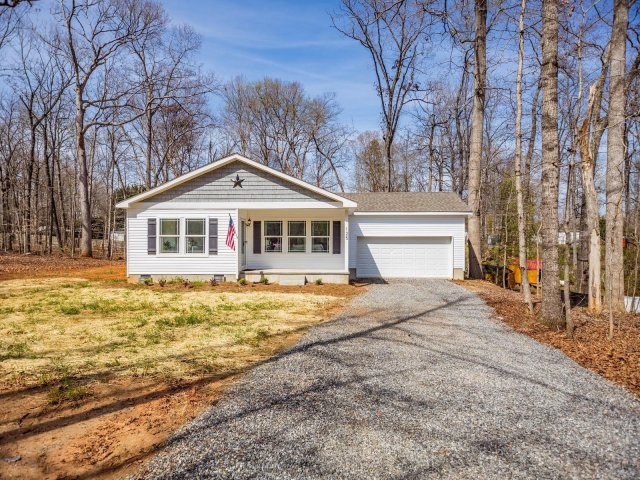 125 Ashford Drive sold home in Holly Ridge, Olin, NC