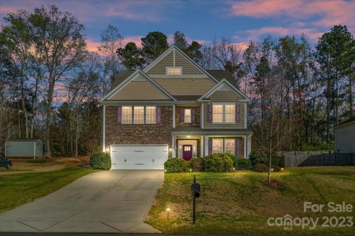 724 Virginia Pine Lane sold home in Rosedale, Lake Wylie, SC