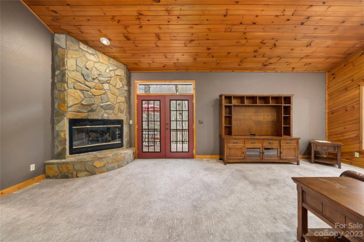 59 Fragrant Pine Drive sold home in Rivers Edge, Waynesville, NC