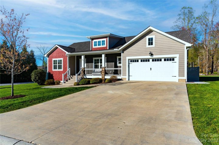 23 Olivet Lane sold home in South Creek Cottages, Fletcher, NC