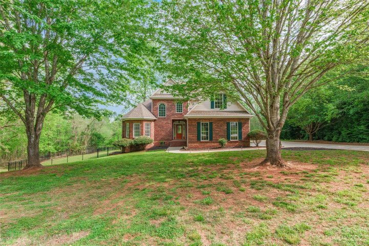 1402 Cole Avenue sold home in Eastview Oaks, Rock Hill, SC