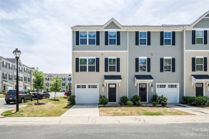 2703 Sydney Overlook Lane sold home in North End Commons, Charlotte, NC