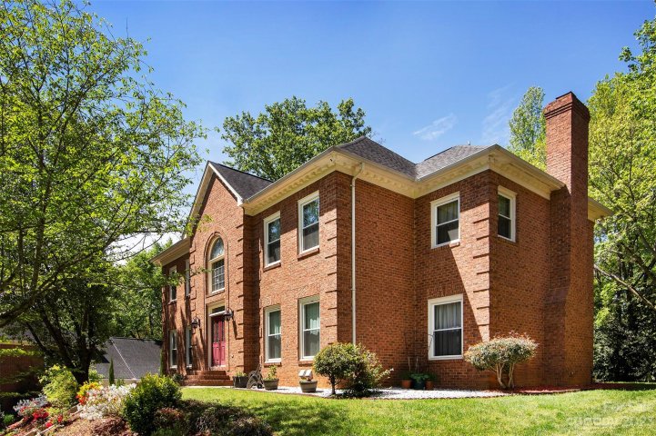 9925 W Park Walk sold home in Colvard Park, Charlotte, NC