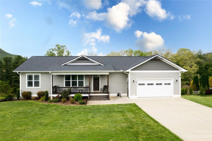 86 Big Sky Drive sold home in Red Oak Plantation, Leicester, NC