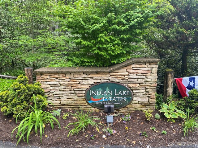 000 Tellico Lane sold home in Indian Lake Estates, Lake Toxaway, NC
