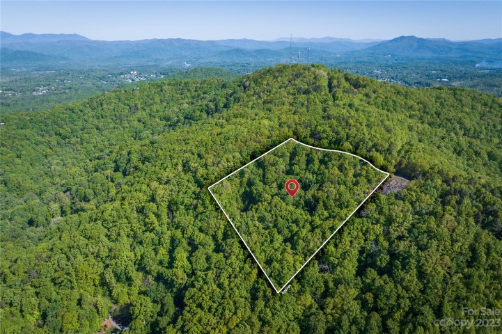 2917 Mountain Crest Drive 78 sold home in Grants Mountain Estates, Marion, NC