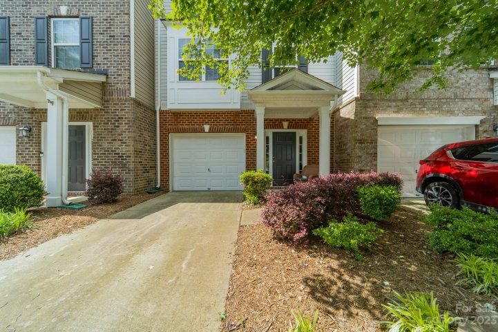 9582 Walkers Glen Drive sold home in Walkers Glen, Concord, NC