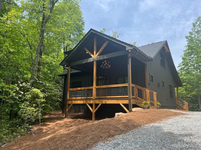 266 Eastatoe Gap Road sold home in Eastatoe Gap, Rosman, NC