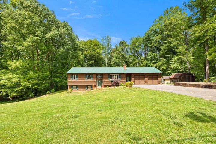 720 Stonecrest Drive sold home in Hope Bros Properties, Statesville, NC