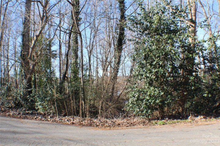 5400 Cold Harbor Drive sold home in Providence Woods, Charlotte, NC