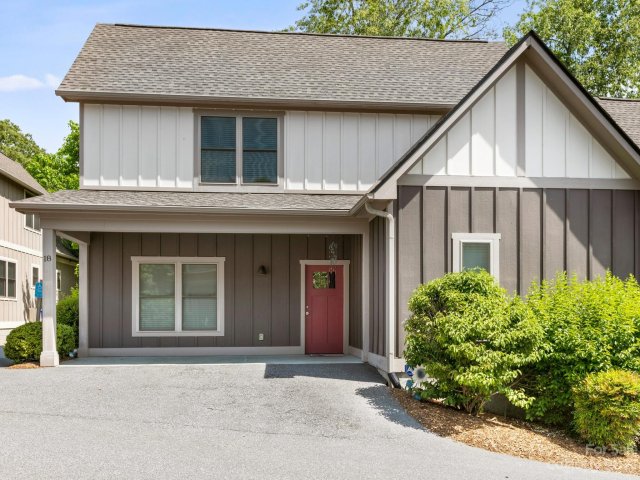 18 Gratitude Drive sold home in West End Village, Asheville, NC
