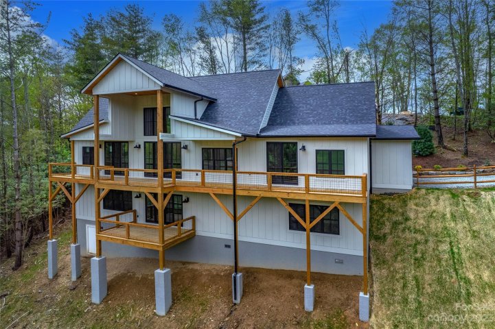 297 White Fox Lane 36 sold home in Silver Springs Farm, Banner Elk, NC