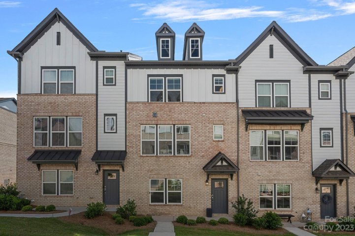 608 Tudor Park Way sold home in Wendwood Terrace, Charlotte, NC