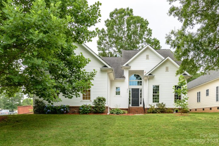9319 Arbor Creek Drive sold home in Arbor Creek, Charlotte, NC