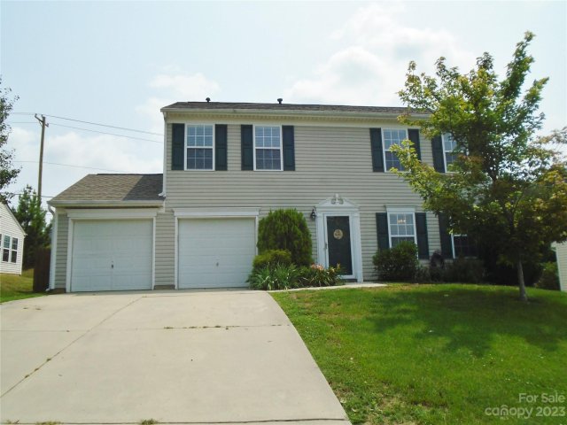 5868 Mahogany Place sold home in Boulder Creek, Concord, NC