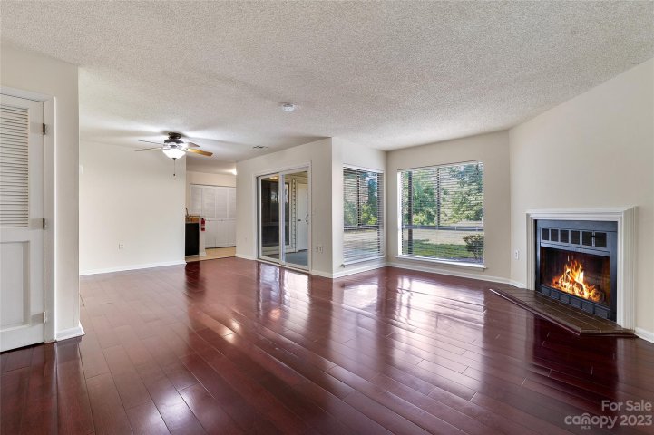 4900 Spring Lake Drive A sold home in Watermark, Charlotte, NC