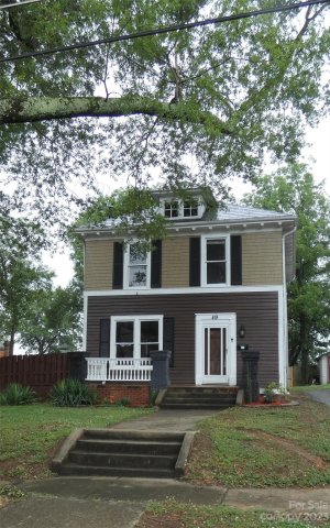 419 Armfield Street sold home in Historic District, Statesville, NC