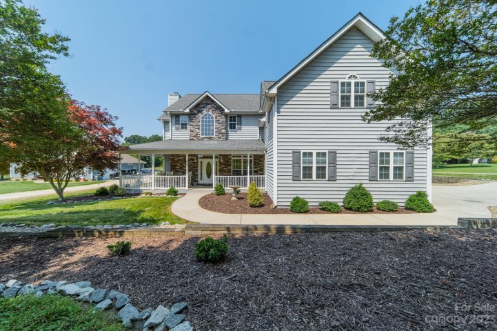 175 Perrin Drive sold home in Waters Edge, Mooresville, NC