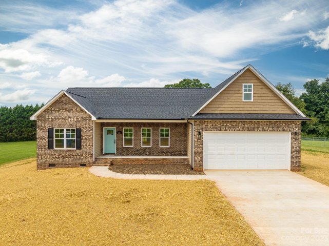 2237 Mintew Circle sold home in Lincoln Greens, Lincolnton, NC