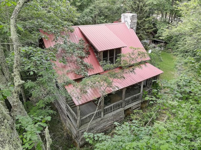 1268 Long Branch Road sold home in Smokey Mountain Acres, Maggie Valley, NC