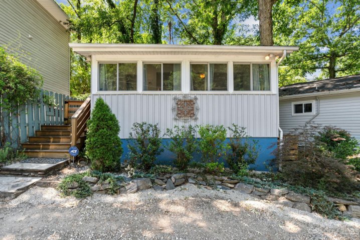 24 Rhododendron Drive sold home in Homeland Park, Asheville, NC