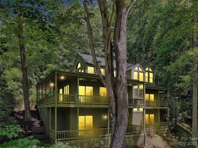 60 Timucua Trail 48 sold home in Smoky Mountain Retreat at Ridgewood Estates, Waynesville, NC